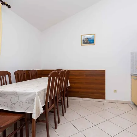 In 12296 Apartment Baska (Krk)
